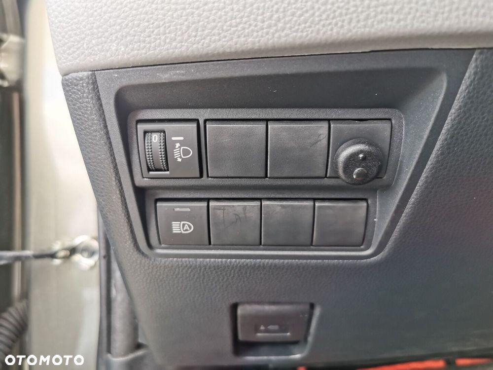 Toyota Yaris Cross Hybrid 1.5 Comfort - 17