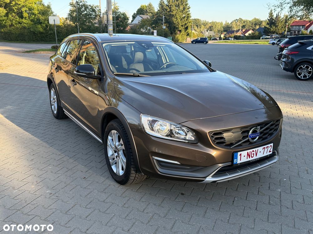 Volvo V60 Cross Country