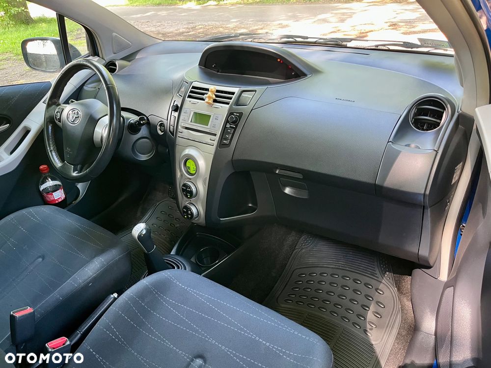 Toyota Yaris 1.3 Luna Hit - 19