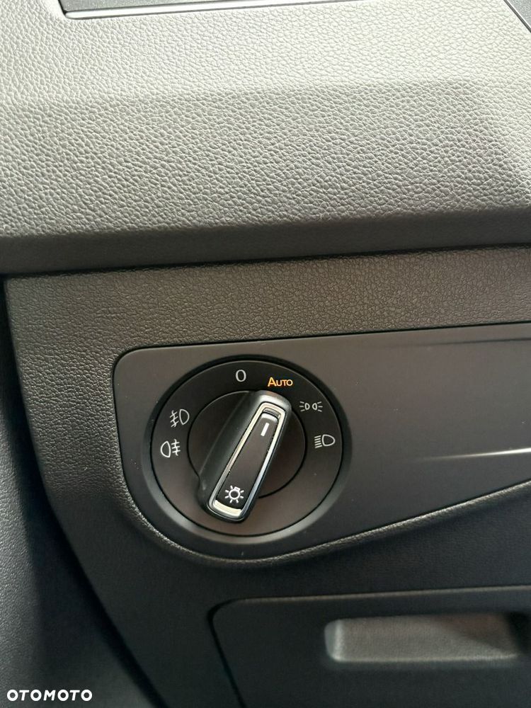 Volkswagen Tiguan - 36