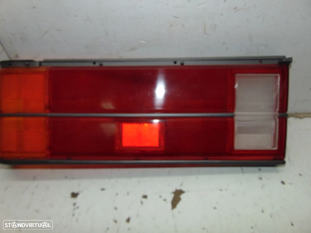 Datsun Nissan blubird vidro farolim - 2