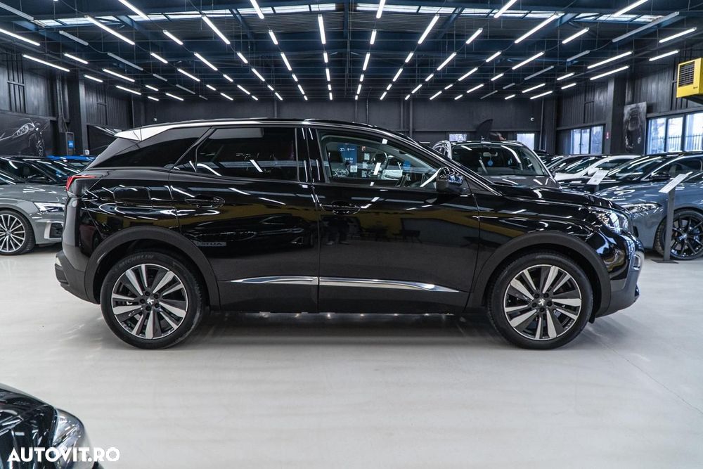 Peugeot 3008 1.2 PureTech Turbo S&S EAT8 Allure - 20