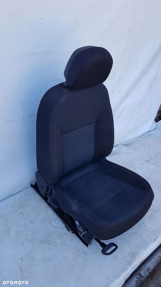 fotel lewy kierowcy Opel Insignia A - 2