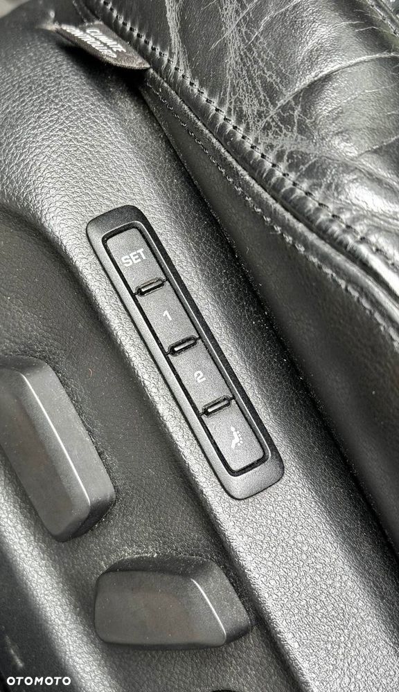 Volkswagen Passat 2.0 TDI DPF Comfortline DSG - 8