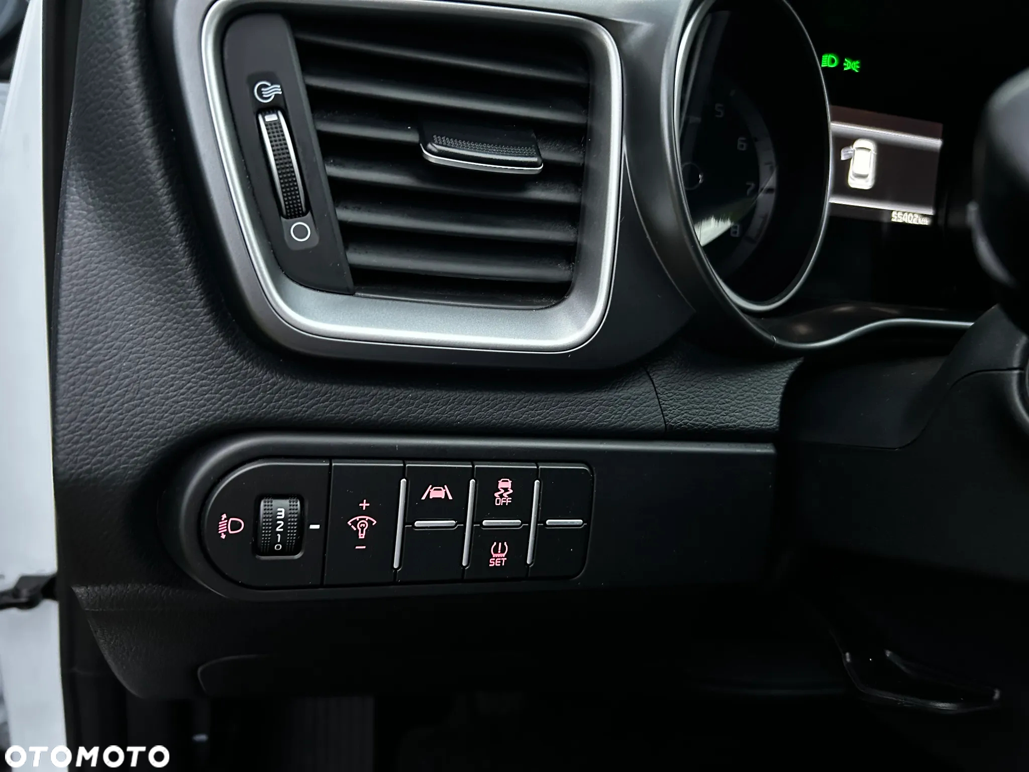 Kia Ceed 1.0 T-GDI L - 11