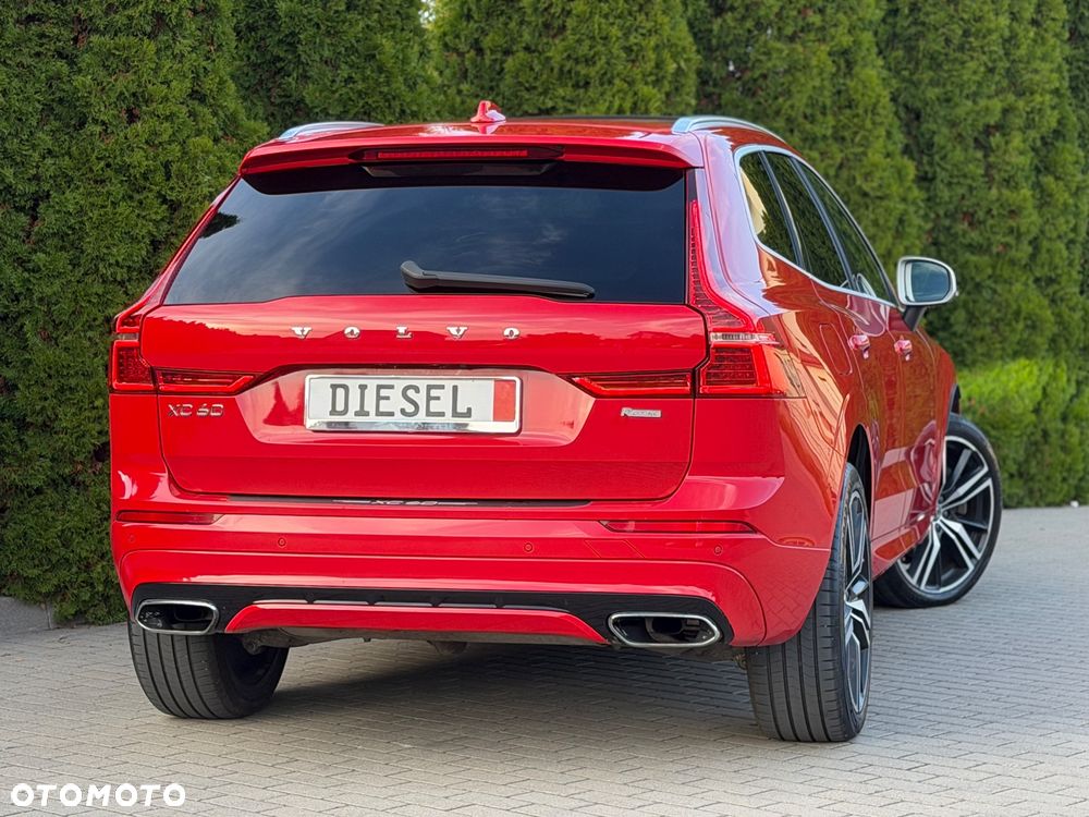 Volvo XC 60 D4 AWD Geartronic RDesign - 22