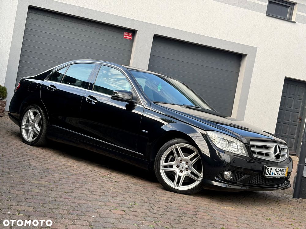Mercedes-Benz Klasa C 180 Kompressor Automatik BlueEFFICIENCY Special Edition - 10