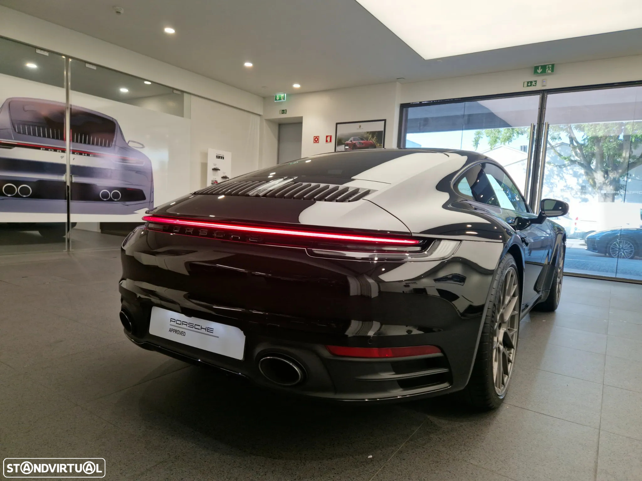 Porsche 911 Série F - 6