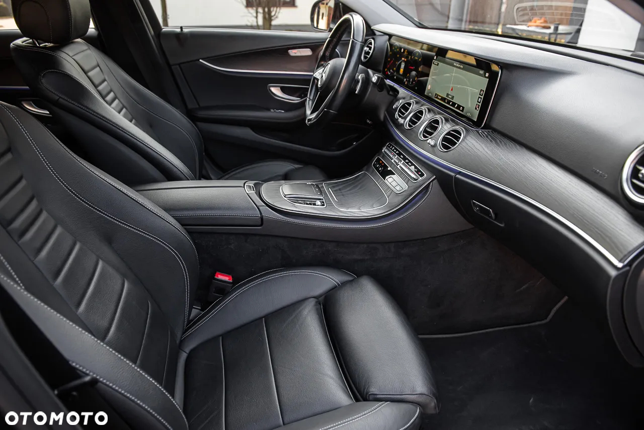 Mercedes-Benz Klasa E 200 d T 9G-TRONIC Avantgarde - 31