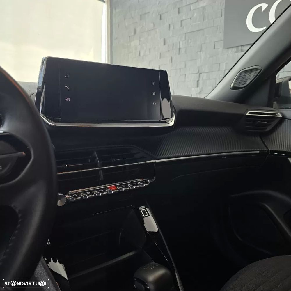 Peugeot 2008 1.2 PureTech Style - 26