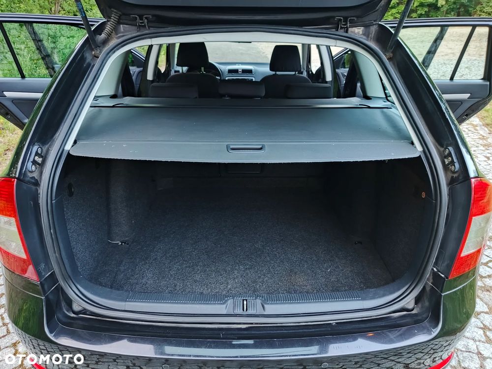 Skoda Octavia 1.6 TDI DPF Ambition - 16