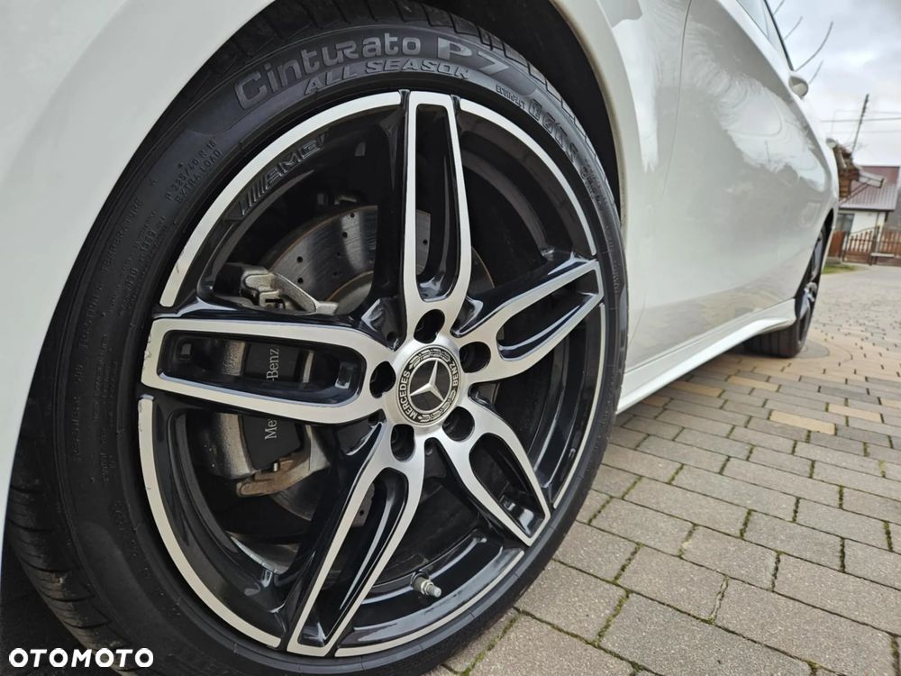 Mercedes-Benz CLA 250 7G-DCT AMG Line - 11