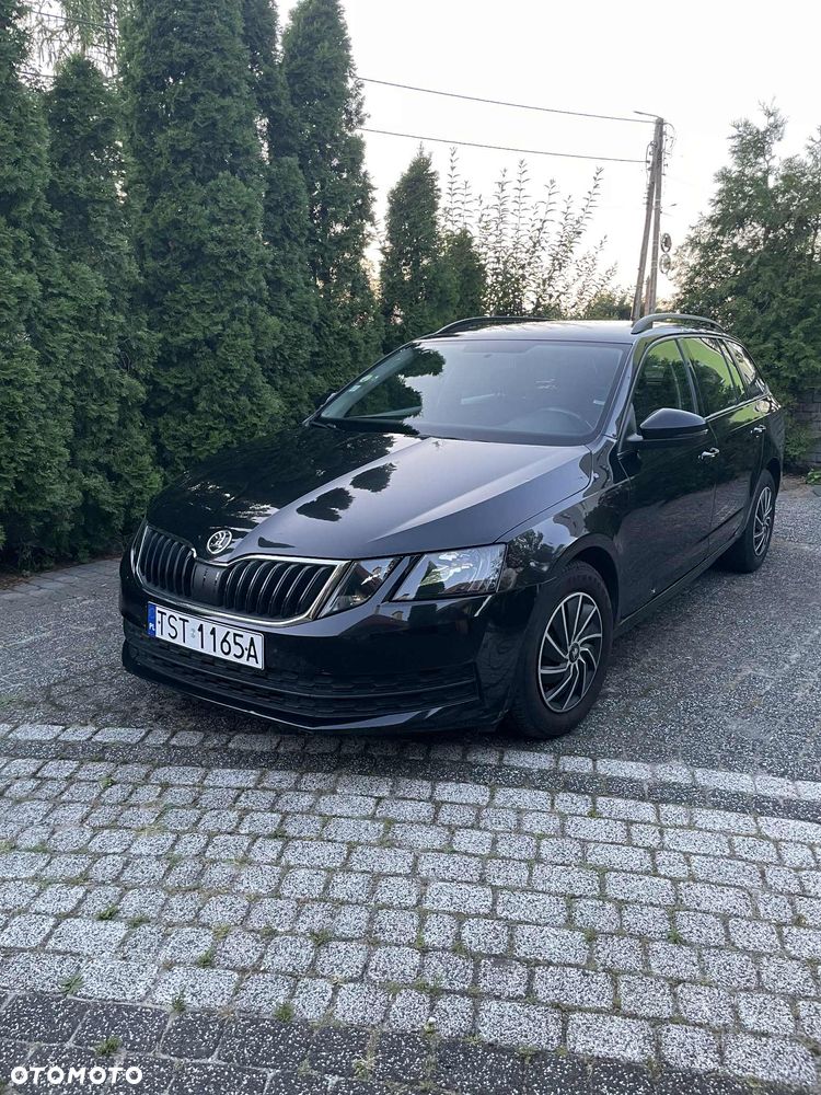 Skoda Octavia 1.6 TDI Active - 5