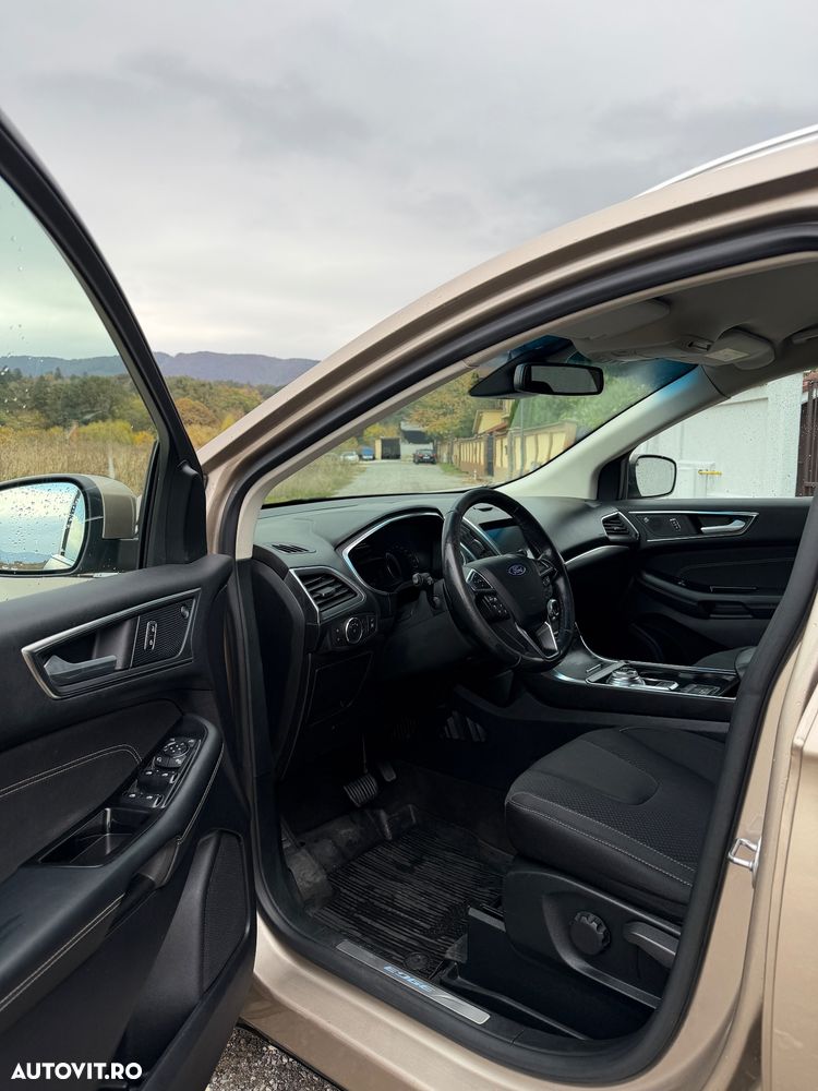Ford Edge - 8
