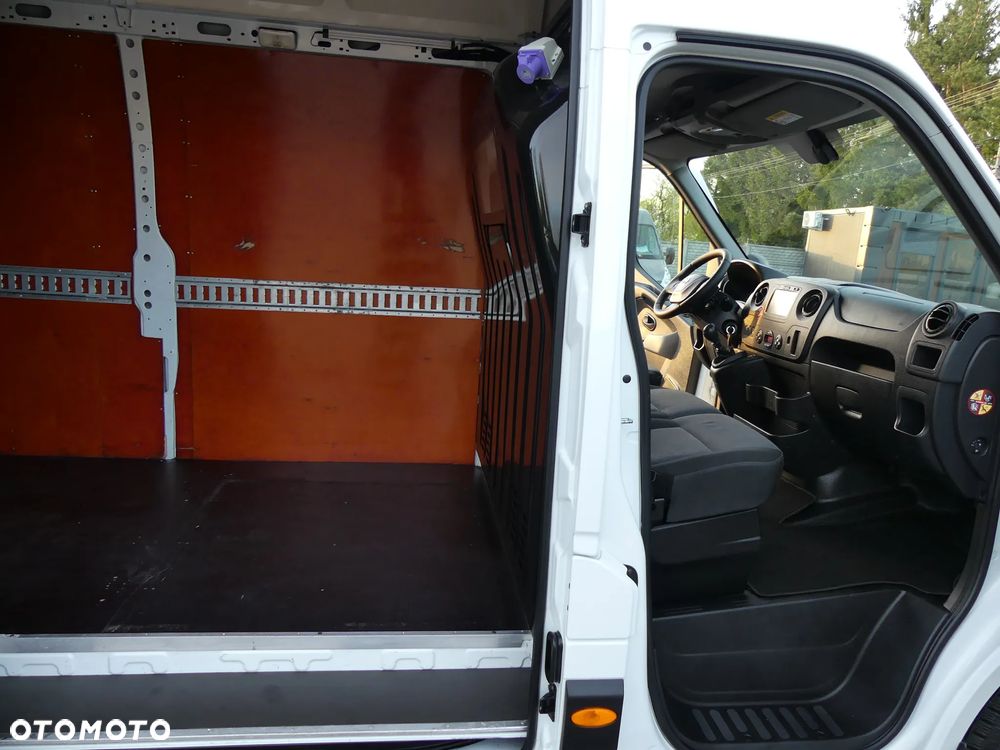 Nissan NV 400*2018r.2.3DCI*170KM*MAXI L4H3 - 18