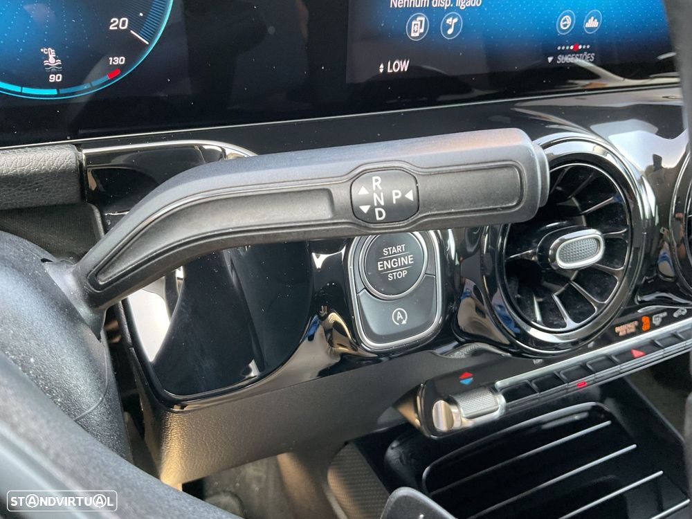 Mercedes-Benz GLA 200 d - 25