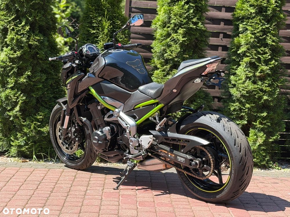 Kawasaki Z 900 - 8