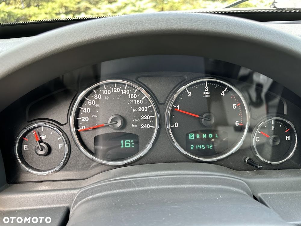 Jeep Cherokee 2.8 CRD DPF Automatik Limited - 14