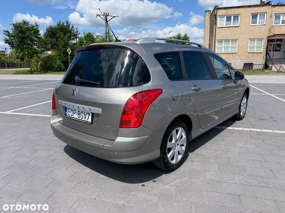 Peugeot 308 HDi FAP 110 (Blue Lion) Premium - 29