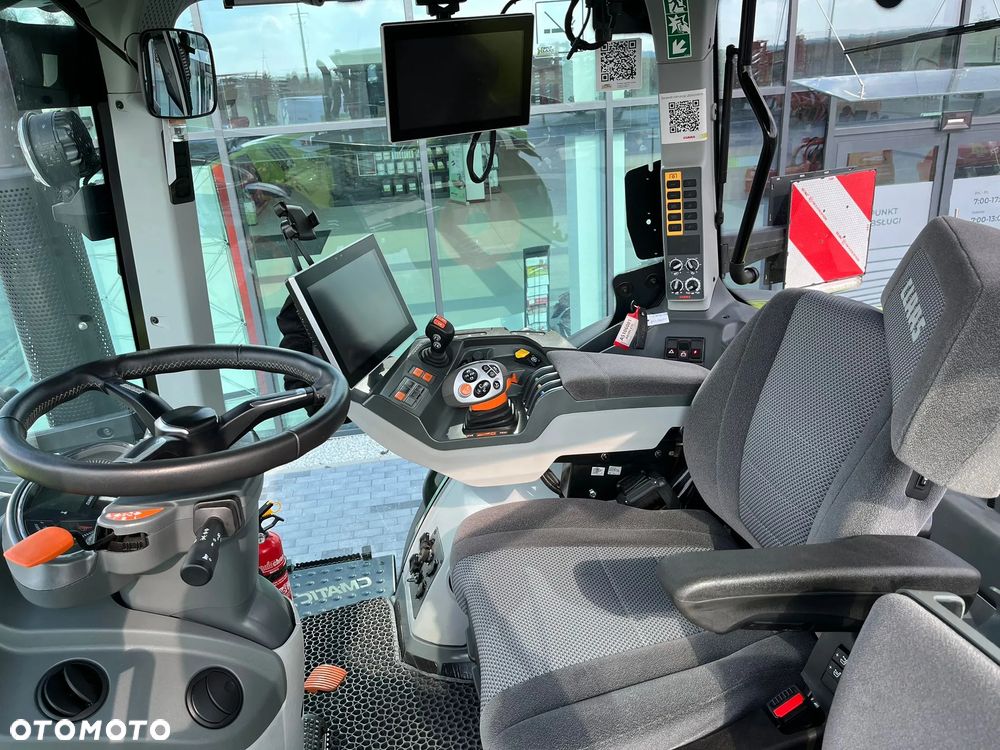 Claas AXION 870 CMATIC FOCUS - 10