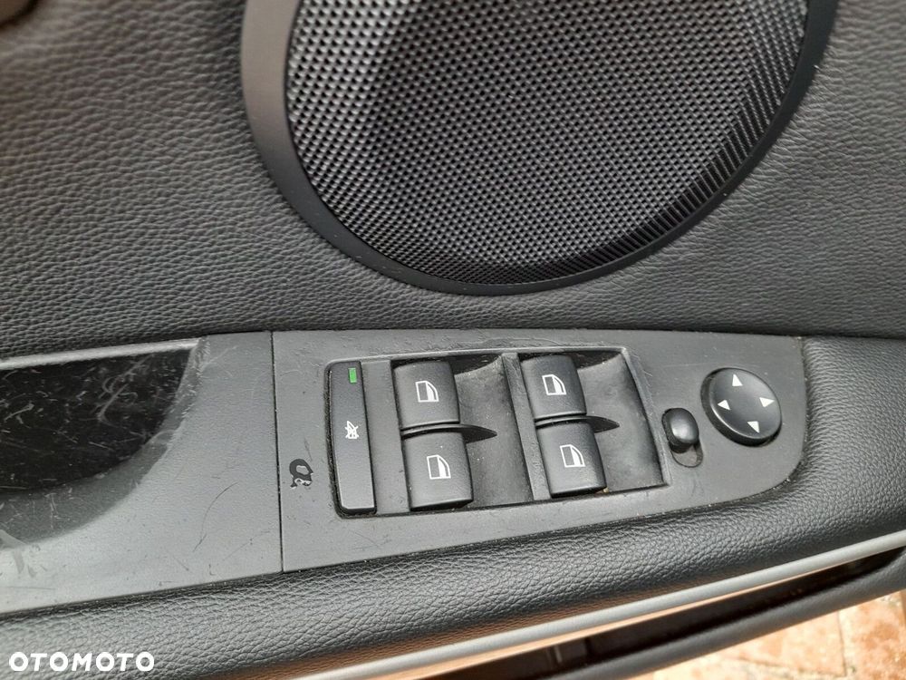 BMW Seria 3 - 12