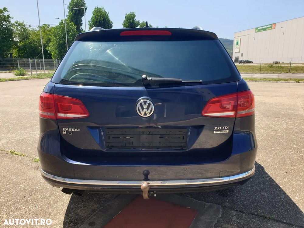 Volkswagen Passat Variant 2.0 TDI DSG BlueMotion Technology Comfortline - 5