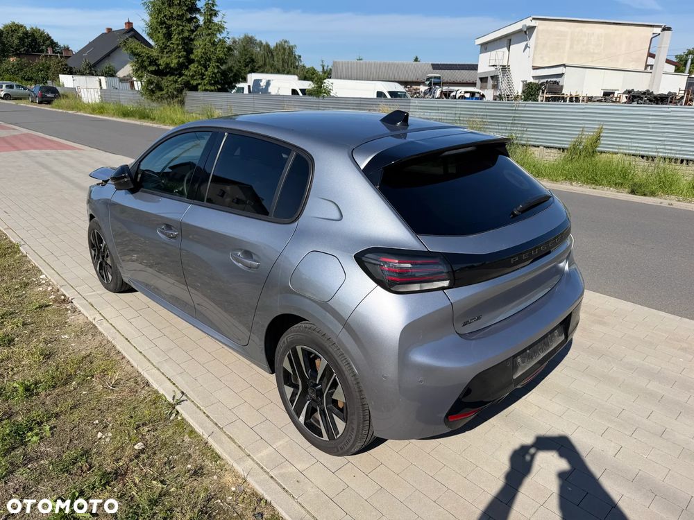 Peugeot 208 PureTech 100 Allure - 14