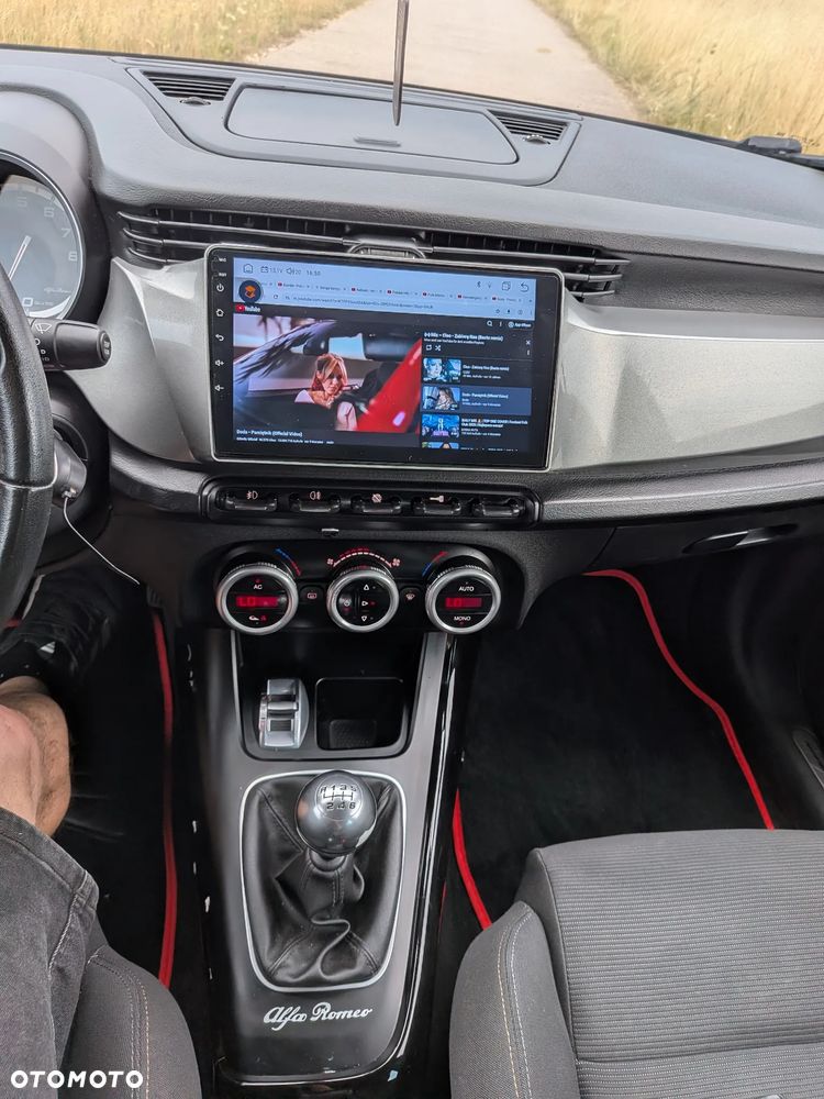 Alfa Romeo Giulietta 1.4 TB 16V Sprint - 11