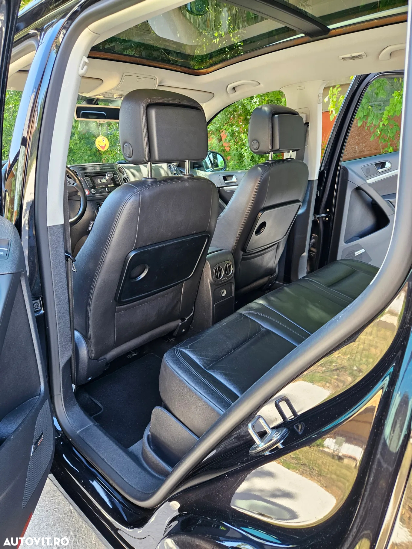 Volkswagen Tiguan 2.0 TDI 4Motion DSG Sport & Style - 11
