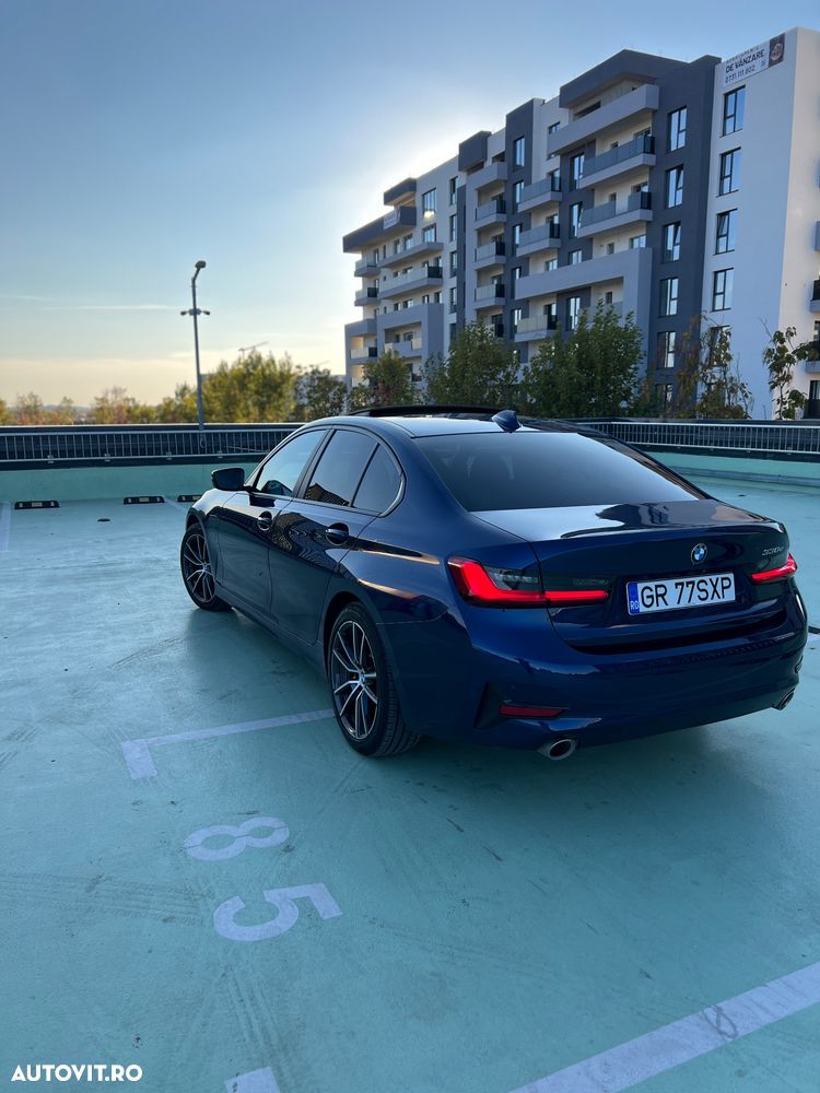 BMW 3 Series 2020 photo 3