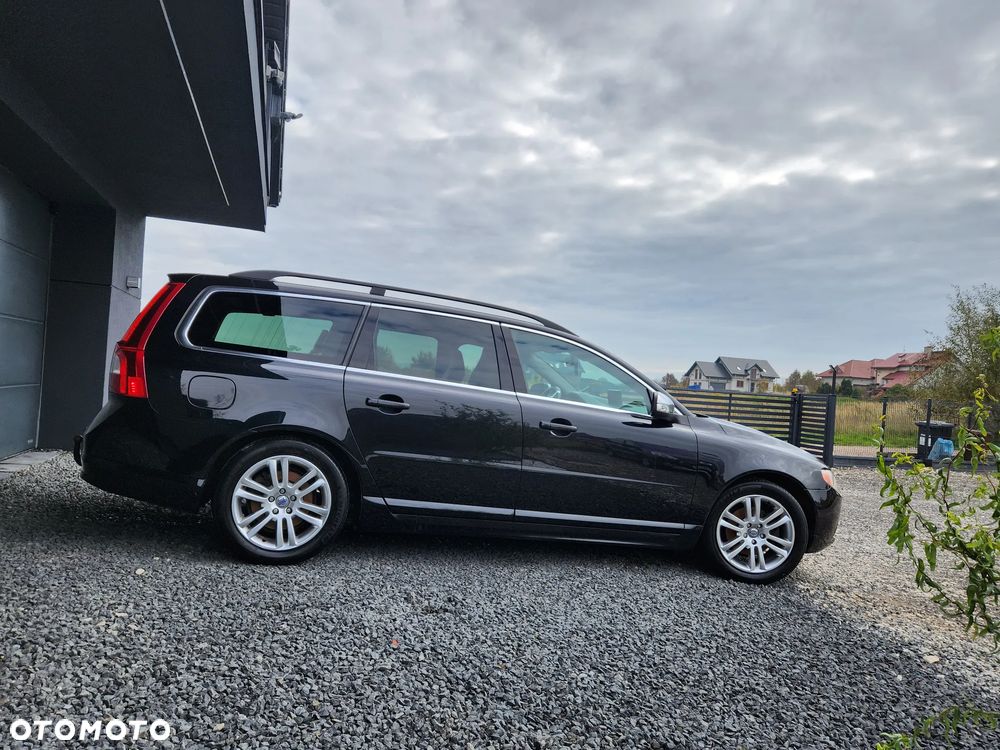 Volvo V70 1.6D DRIVe Summum - 1