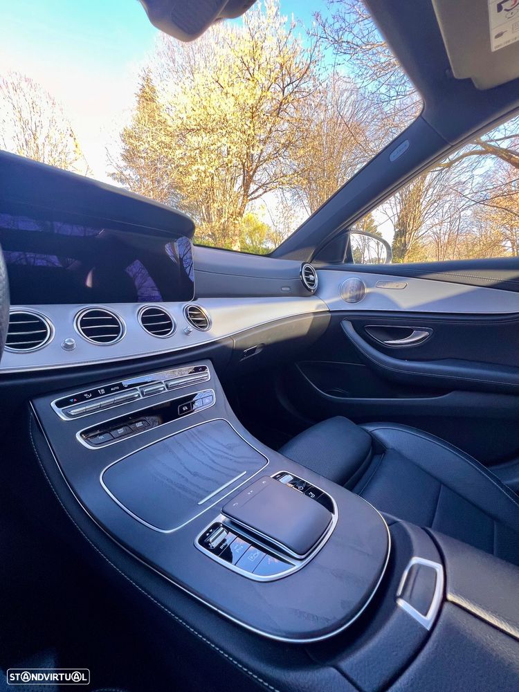 Mercedes-Benz E 300 de 4Matic 9G-TRONIC AMG Line - 27