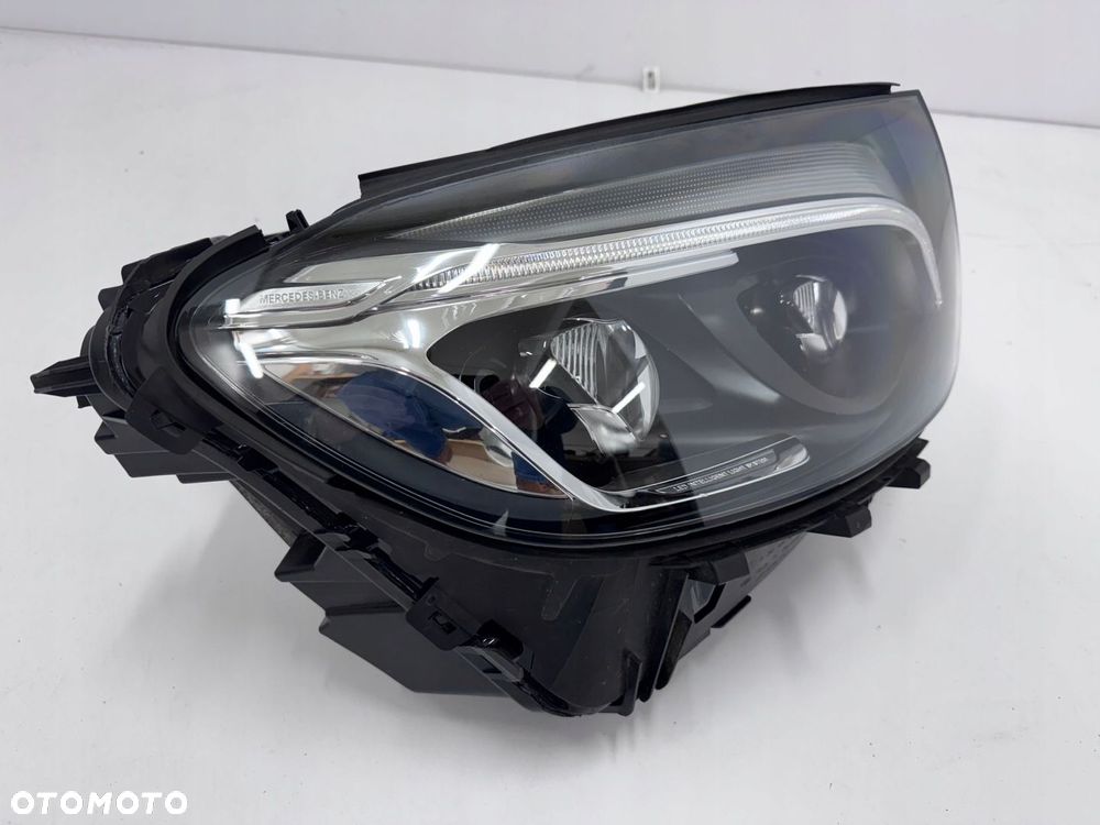 LAMPA PRAWA PRZÓD PRZEDNIA MERCEDES GLC X253 W253 A253 ILS - 2