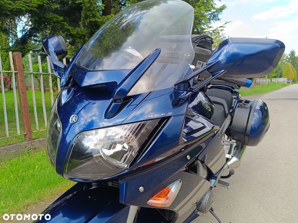Yamaha FJR - 15