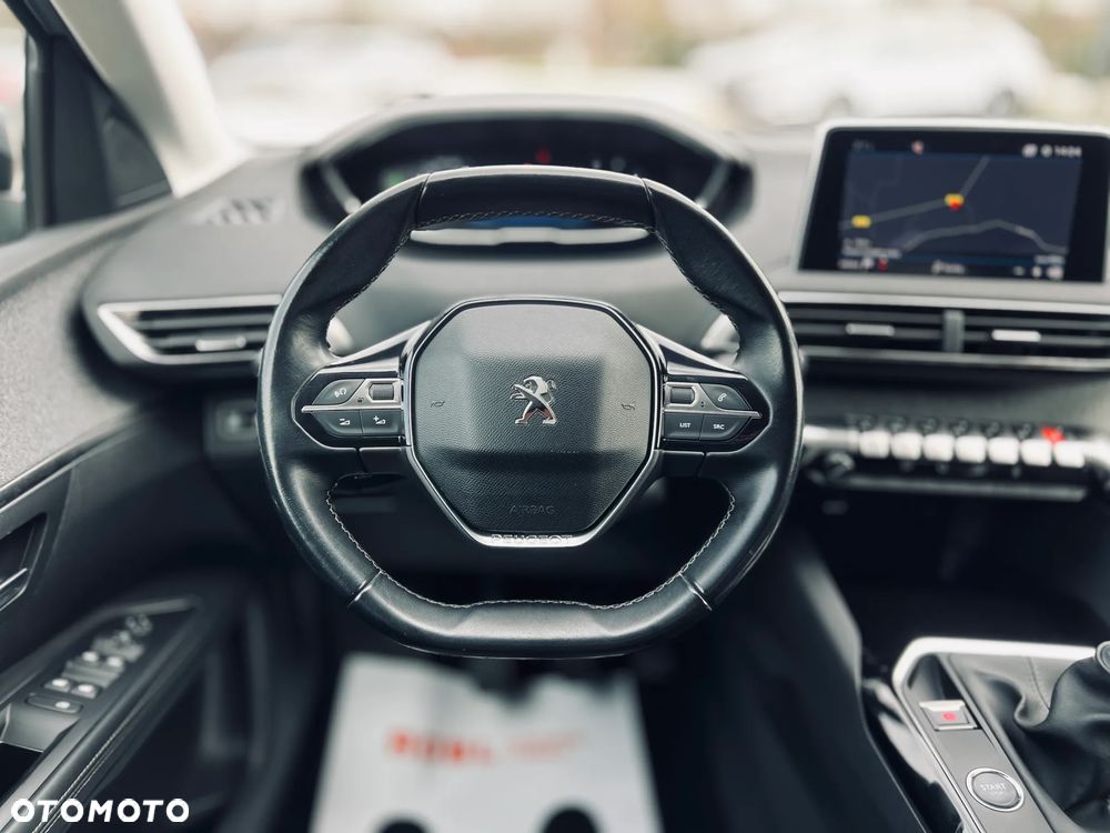 Peugeot 5008 BlueHDi 130 Allure Pack - 26