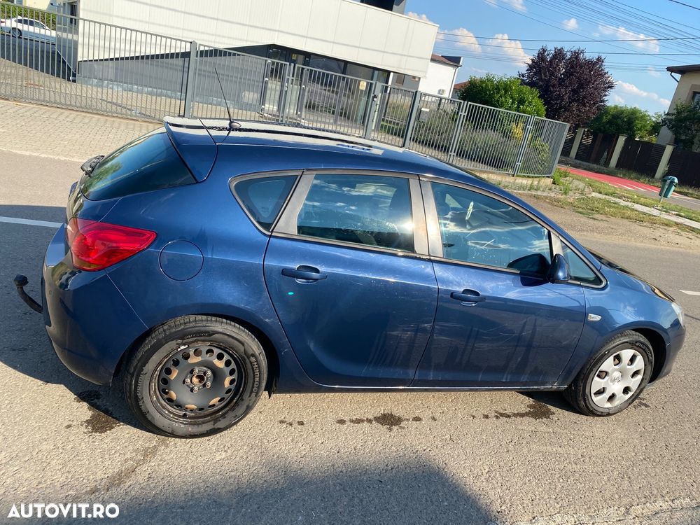 Opel Astra 1.6 Enjoy - 4