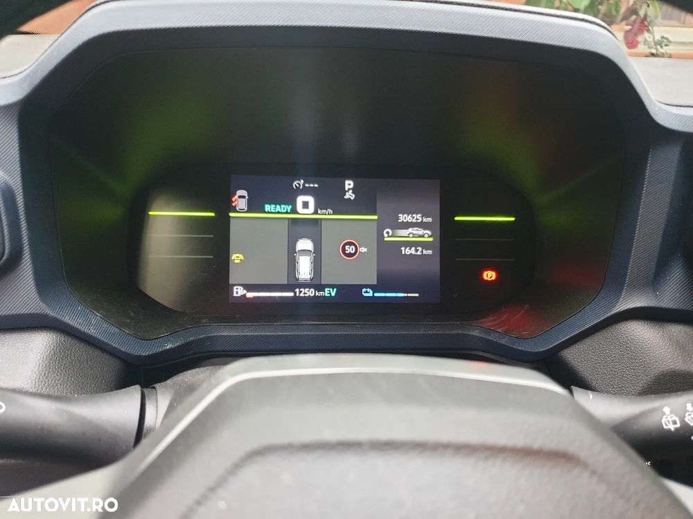 Dacia Duster 155 Journey - 7