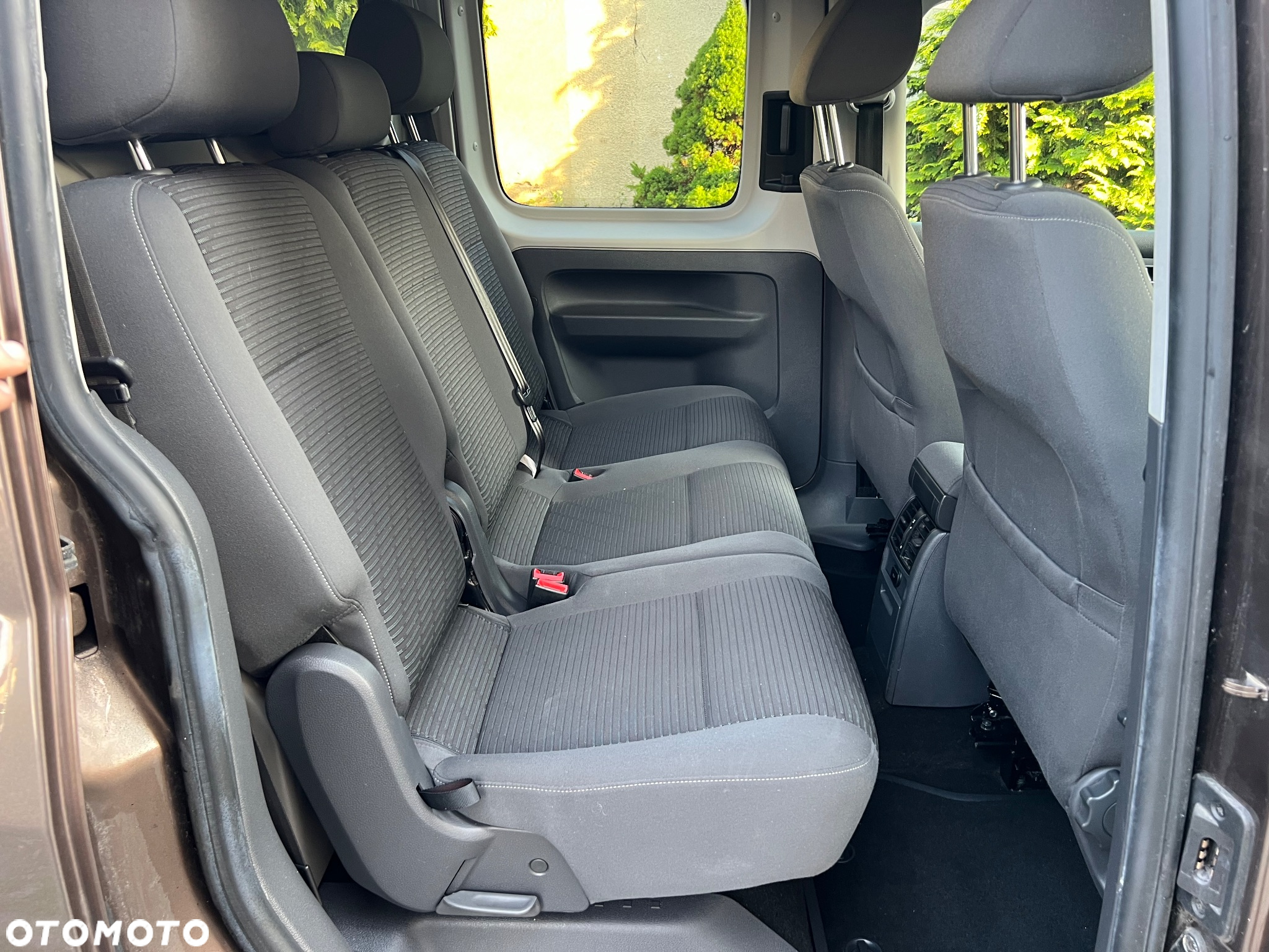 Volkswagen Caddy Maxi 1.6 TDI Comfortline Mixt - 34