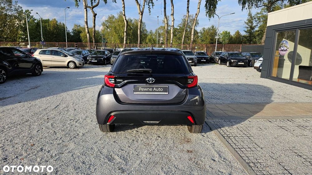 Toyota Yaris 1.5 Comfort - 4
