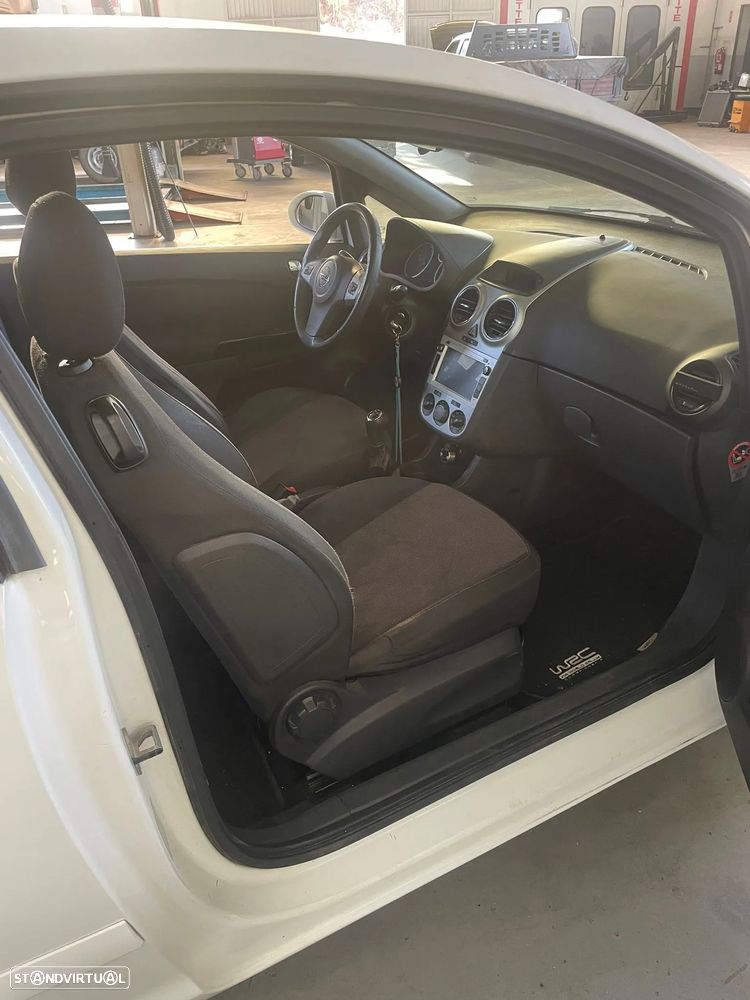 Opel Corsa GTC 1.3 CDTi - 15