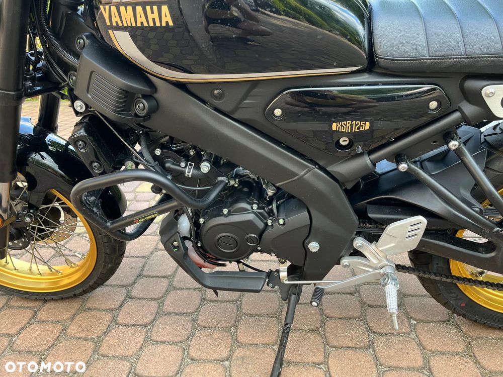 Yamaha XSR - 7