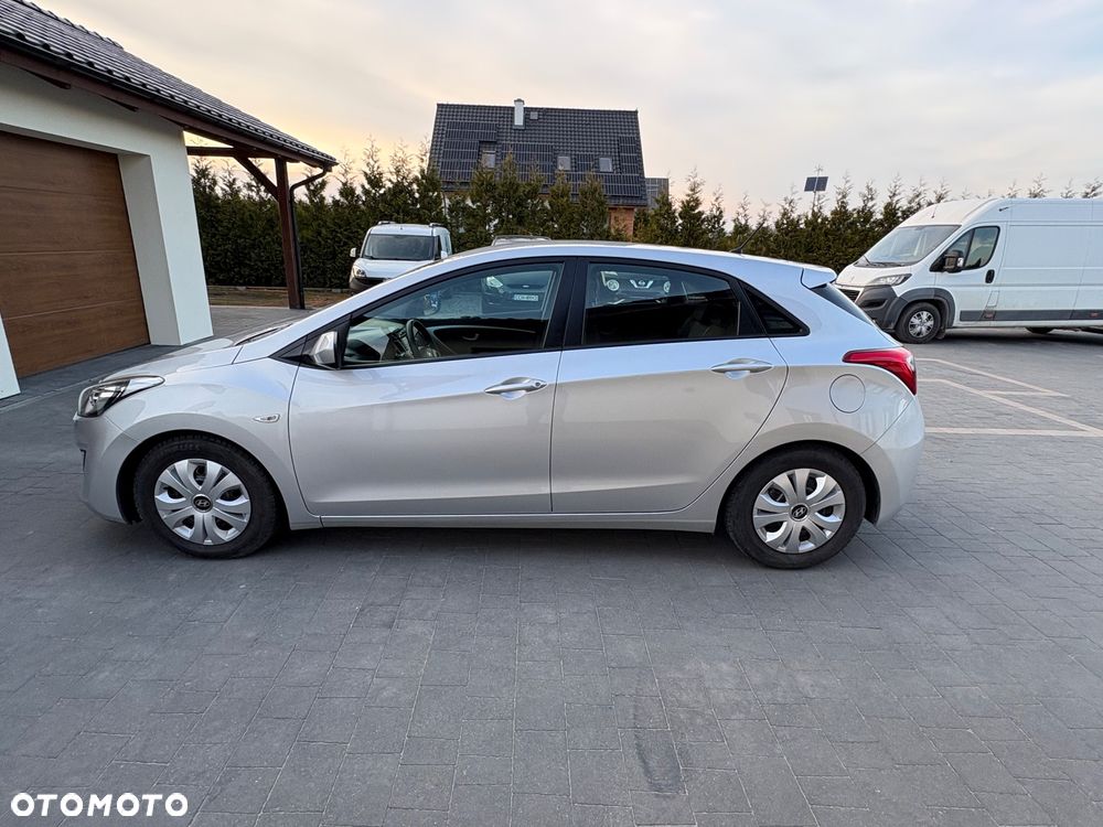 Hyundai i30 1.4 CRDi Trend - 5