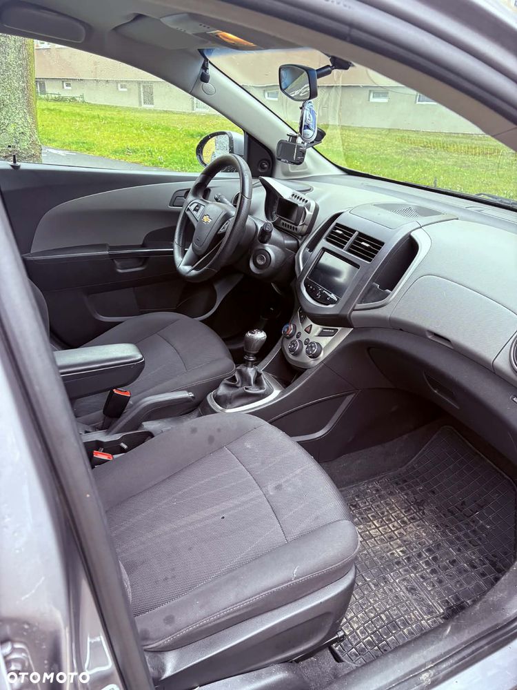Chevrolet Aveo 1.2 LS - 3