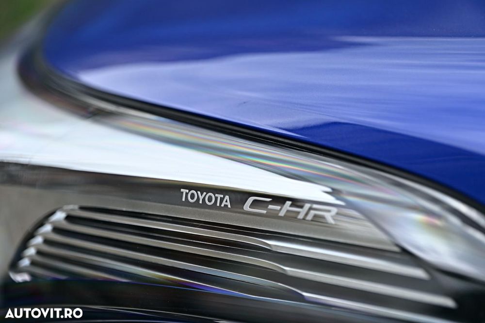 Toyota C-HR Lounge - 24