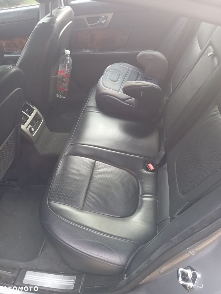 Jaguar XF 3.0 V6 Luxury - 12