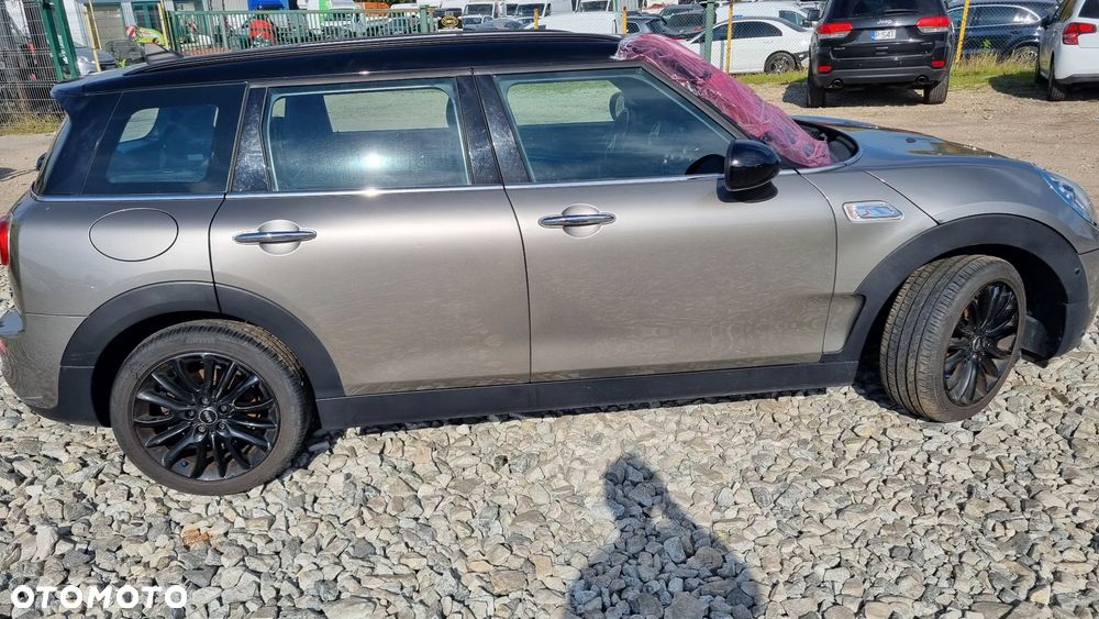 MINI Clubman Cooper SD - 18