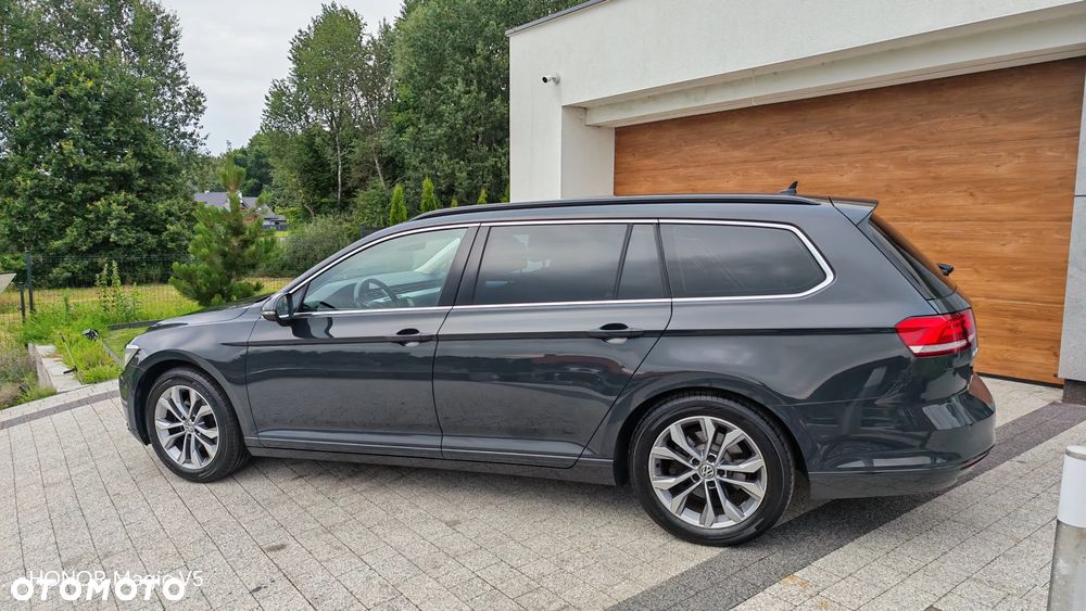 Volkswagen Passat Variant 2.0 TDI DSG (BlueMotion Technology) Highline - 38