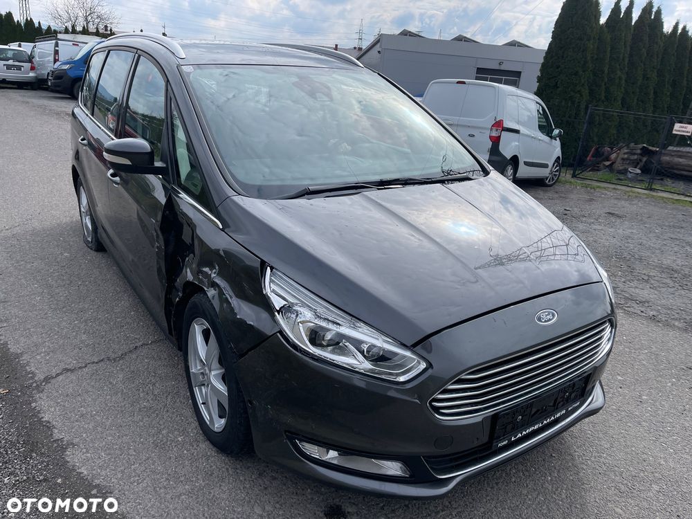 Ford Galaxy 2.0 TDCi Business - 32