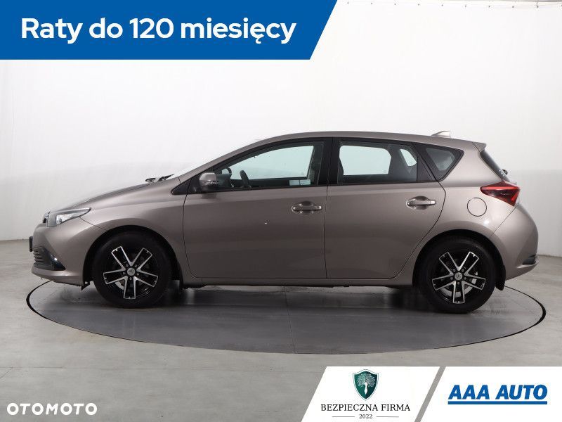 Toyota Auris - 3