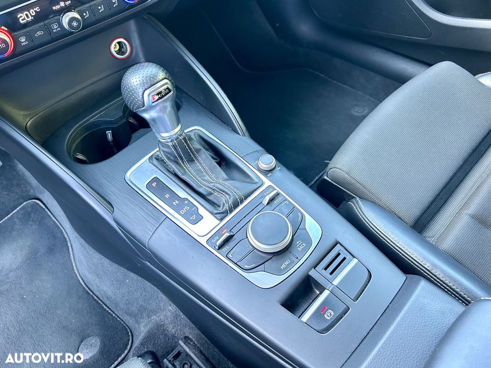 Audi A3 Sportback 2.0 TDI (clean diesel) S tronic S line Sportpaket - 17